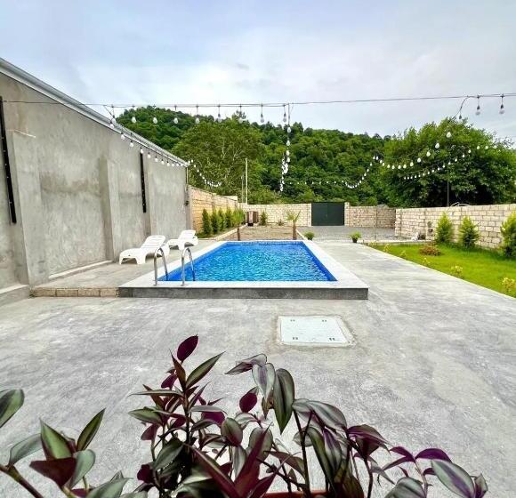 پانسیون Old Land Guest House