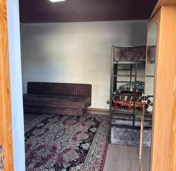 پانسیون Omor S Dvor