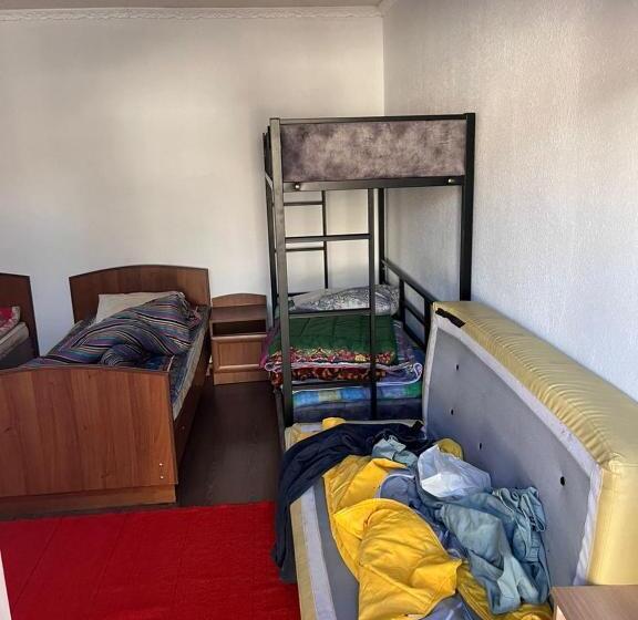 پانسیون Omor S Dvor