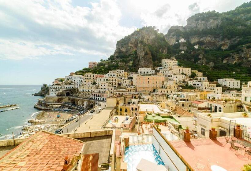 펜션 Palazzo Colavolpe