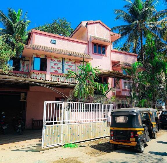 פנסיון Peacefulstudio Redwing Aai