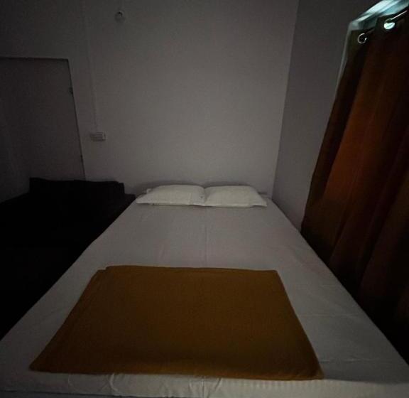 ペンション Raj Andar Guest House