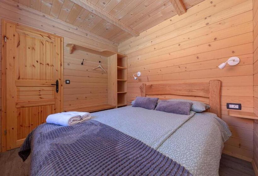 پانسیون Resort Pri Hrastu