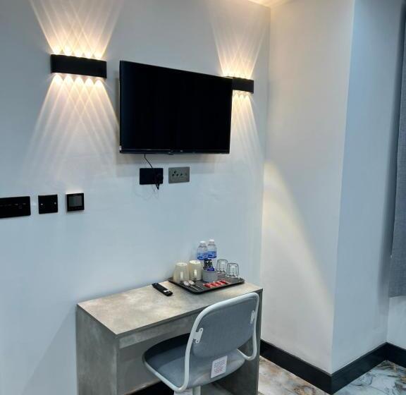 펜션 Thandi House Heathrow Airport