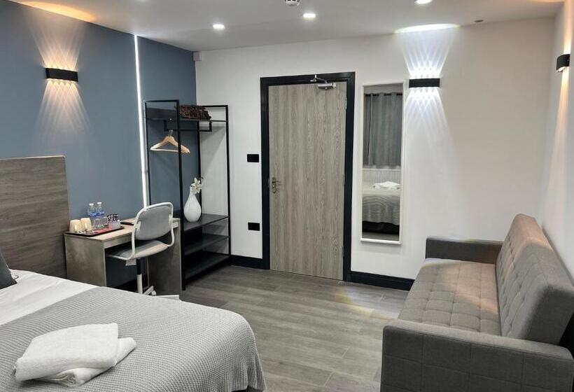 펜션 Thandi House Heathrow Airport