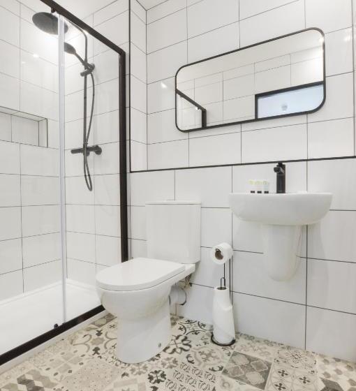 پانسیون The Righ