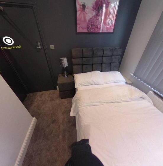 פנסיון Town Centre En Suite Room 1