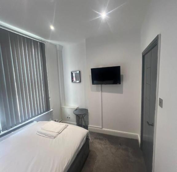 펜션 Town Centre En Suite Room 1