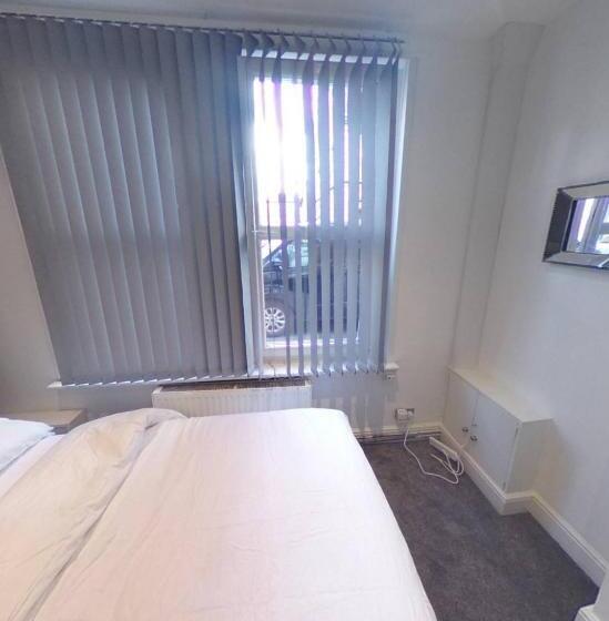 פנסיון Town Centre En Suite Room 1