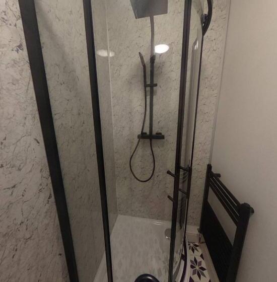 פנסיון Town Centre En Suite Room 1