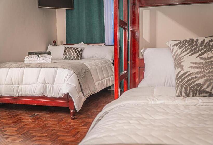 Pension Ukuku Hostel