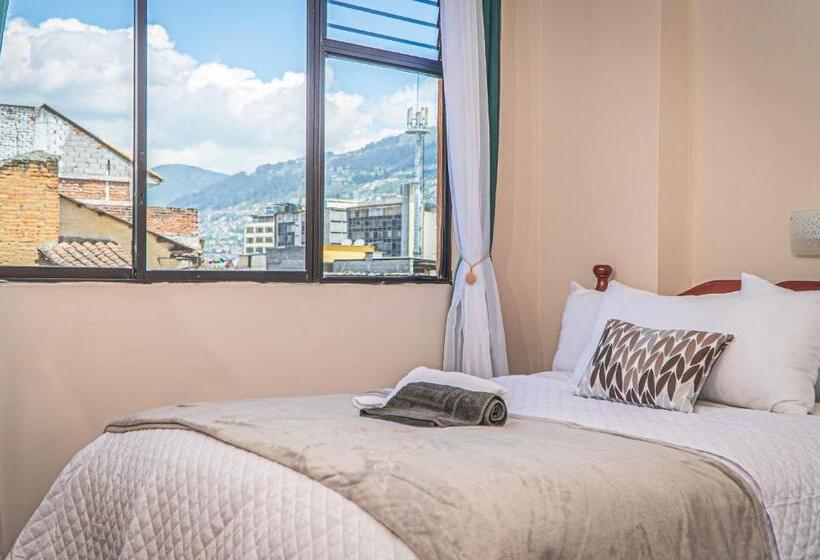 Pension Ukuku Hostel