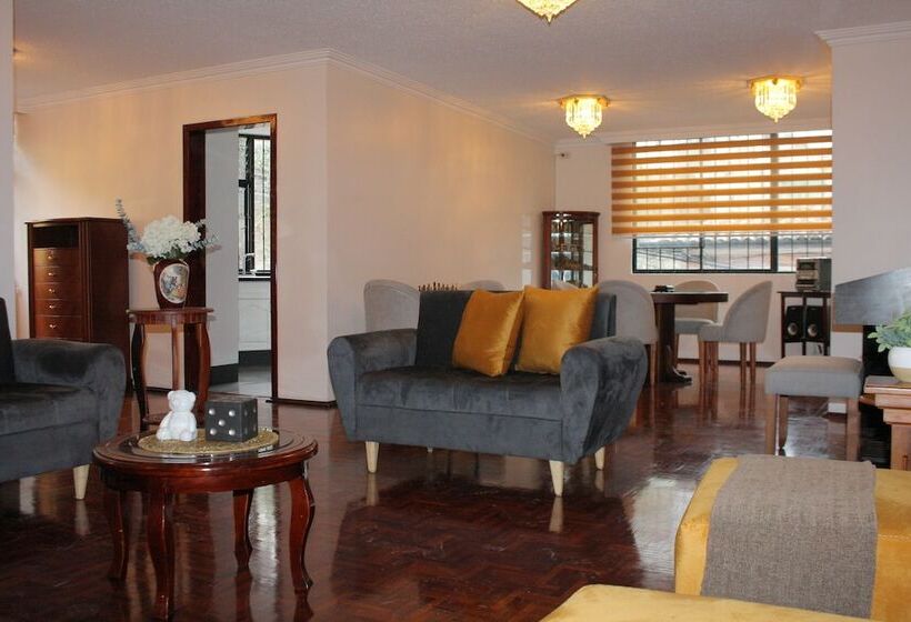 Pension Ukuku Hostel