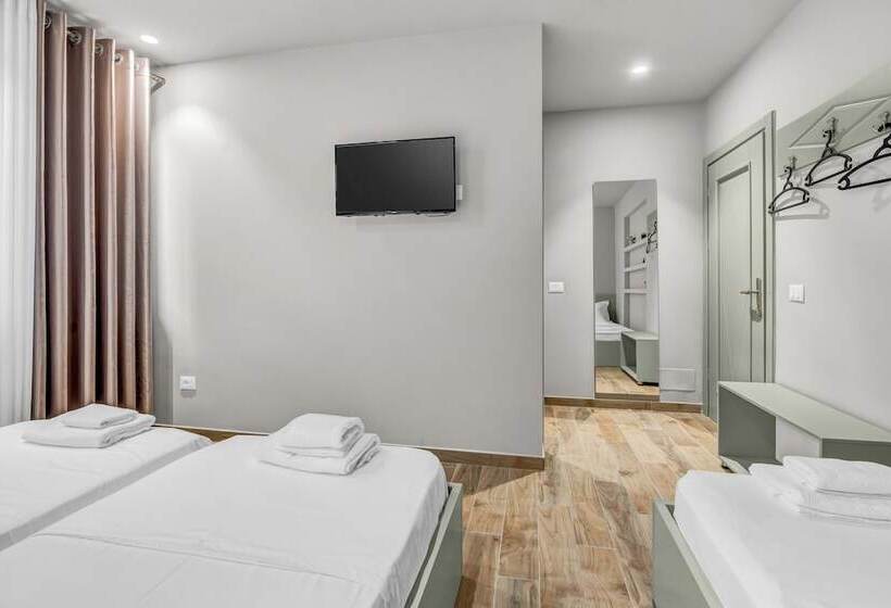 بنسيون Villa Zoi A Stay To Remember I Guesthouse Inside Elbasan Castle