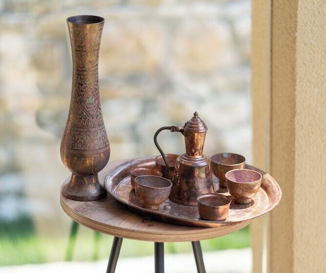 پانسیون Villa Zoi A Stay To Remember I Guesthouse Inside Elbasan Castle