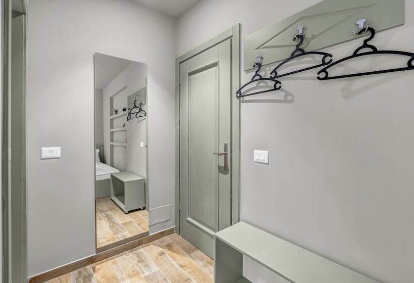 بنسيون Villa Zoi A Stay To Remember I Guesthouse Inside Elbasan Castle