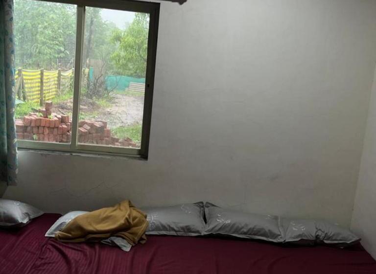 אתר נופש Komal Farm House Karjat