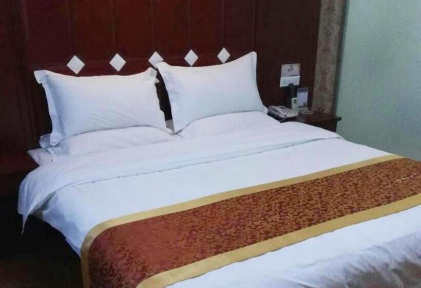 Shell Hotel Taiyuan South Railway Station New Southeast Bus Station