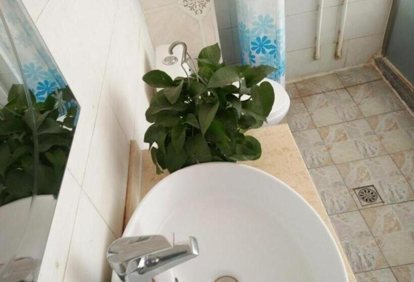 Shell Hotel Taiyuan South Railway Station New Southeast Bus Station