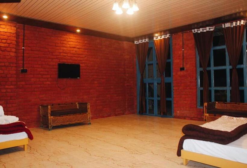 The Jungle Glory Resort