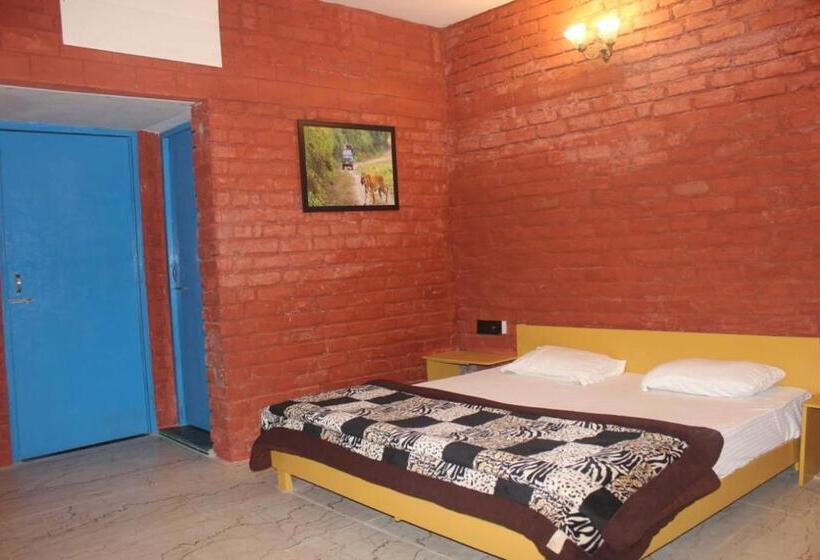 The Jungle Glory Resort