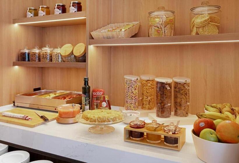 B&b Hotel Santiago Milladoiro