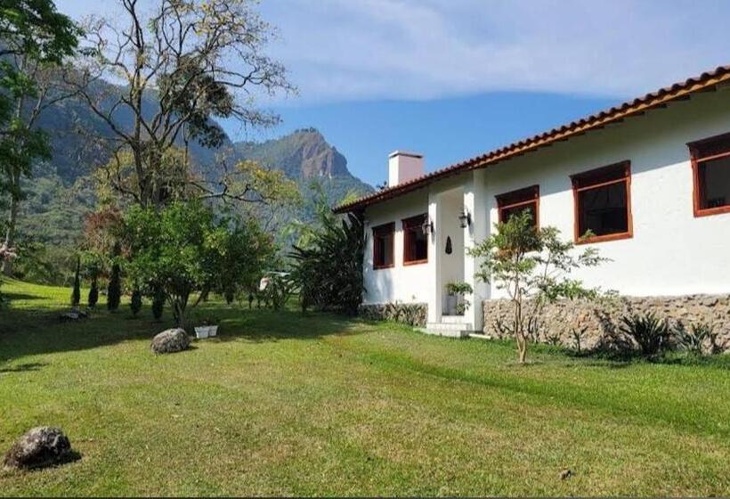 مبيت وإفطار Casa Finca Madrid Mazzitelli