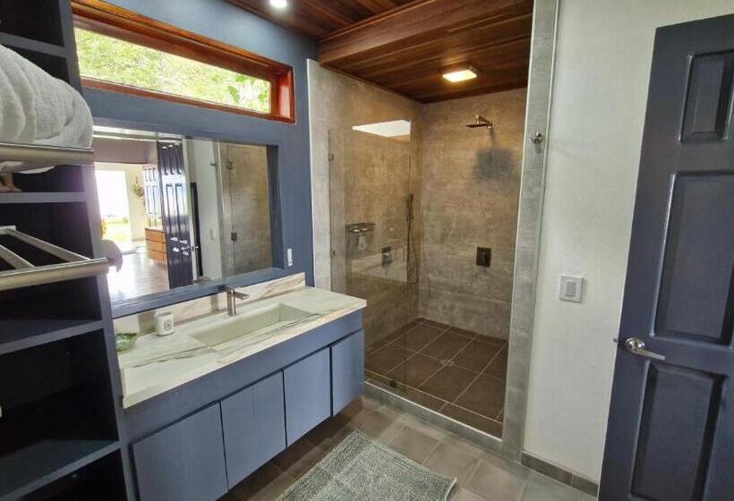 مبيت وإفطار Casa Finca Madrid Mazzitelli