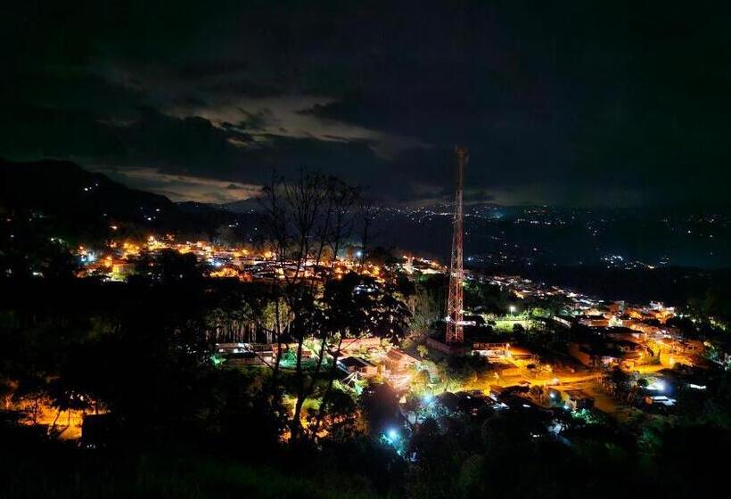 مبيت وإفطار Casa Finca Madrid Mazzitelli