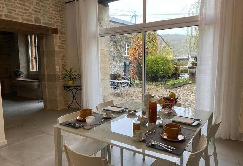 Bed and Breakfast Chez Odette Chambre Etable Et Glycine