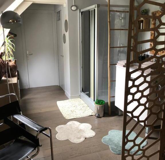 مبيت وإفطار La Thibautière