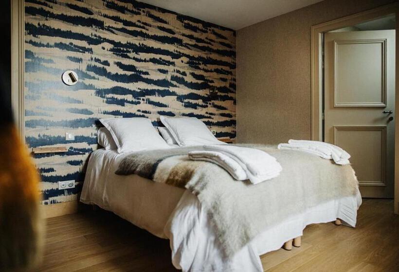 مبيت وإفطار Le Mora Hôtes