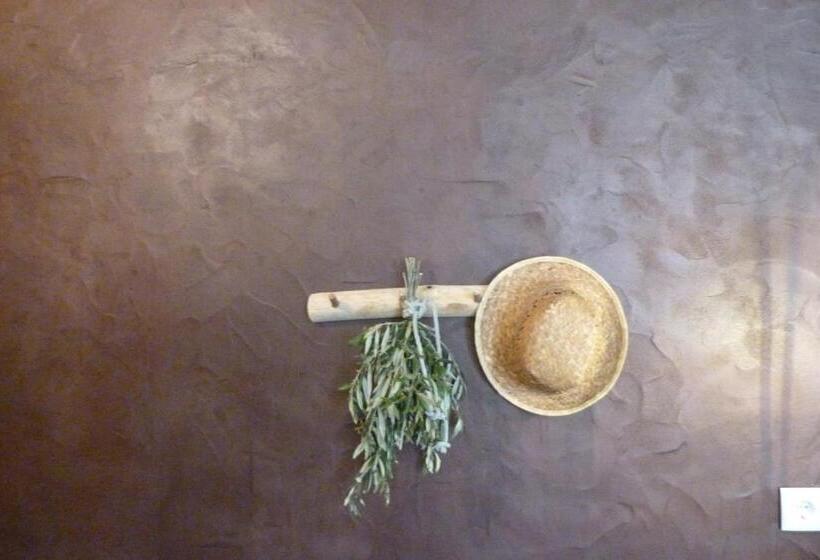 Bed and Breakfast Trendy Luxe Garden Suite Completely Private