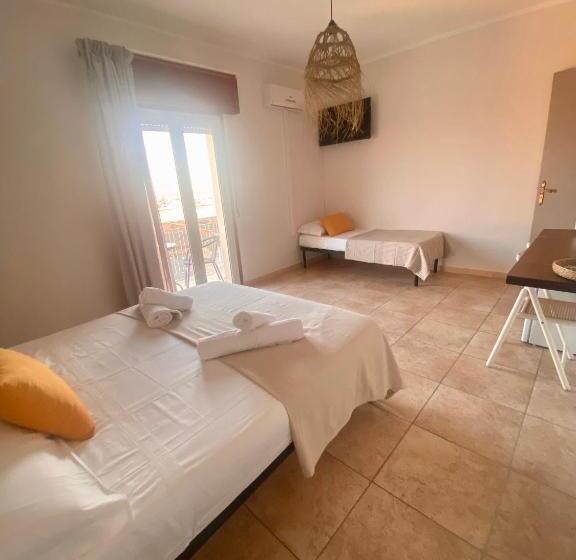 민박 Vitalenta Rooms