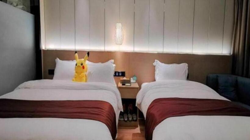 Gya Hotel Jurong England International