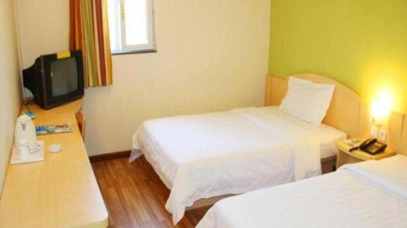 Hotel 7 Days Inn Anqiu Qingyun Mountaion Branch