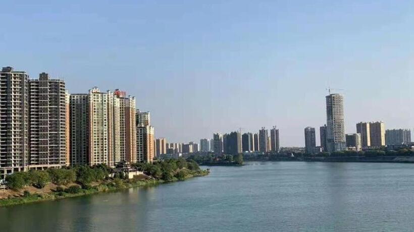 酒店 7 Days Premium·hengyang Wanda Plaza