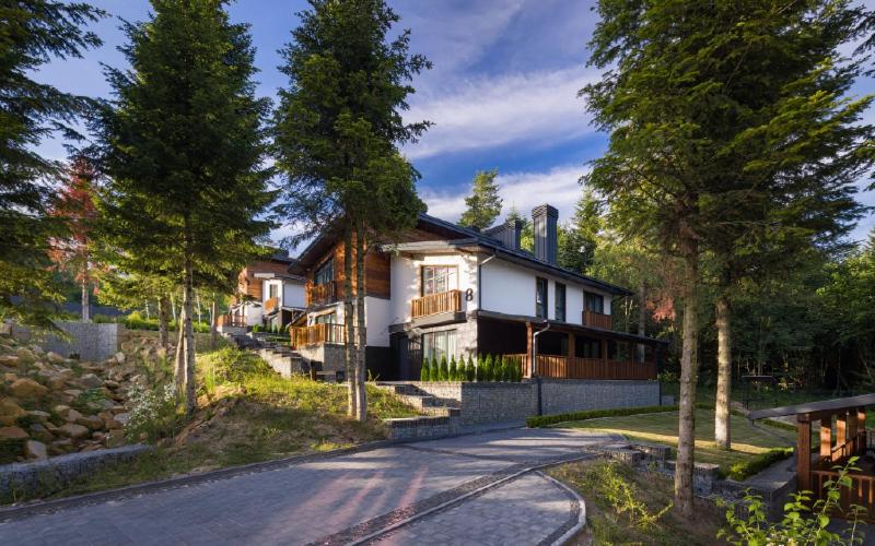 هتل Apartel Skhidnytsya