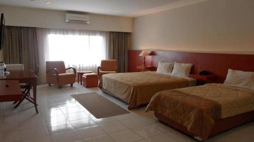 בית מלון כפרי Bintang