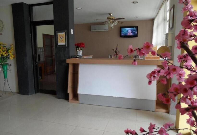 בית מלון כפרי Bintang