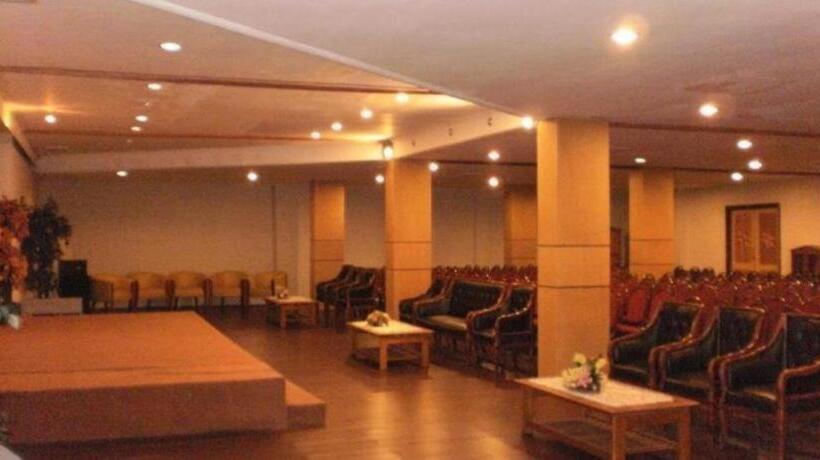 בית מלון כפרי Bintang