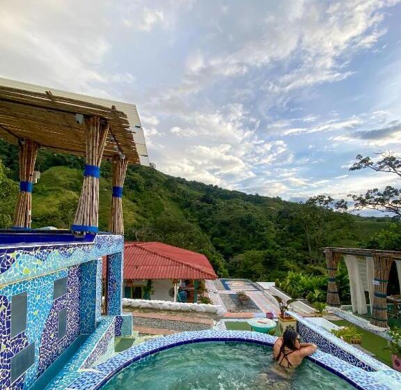 فندق Biohabitat Entre Montañas