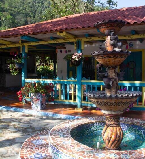 فندق Biohabitat Entre Montañas