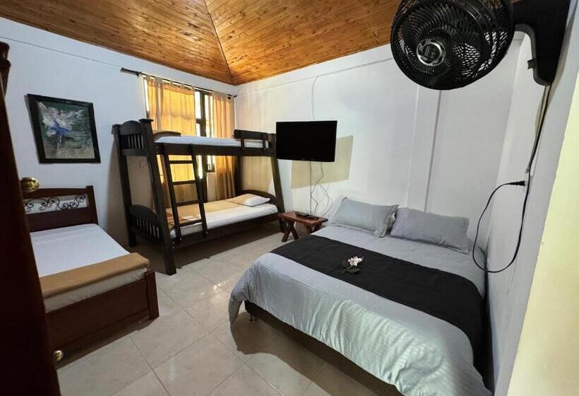 هتل Casa Zarigueya