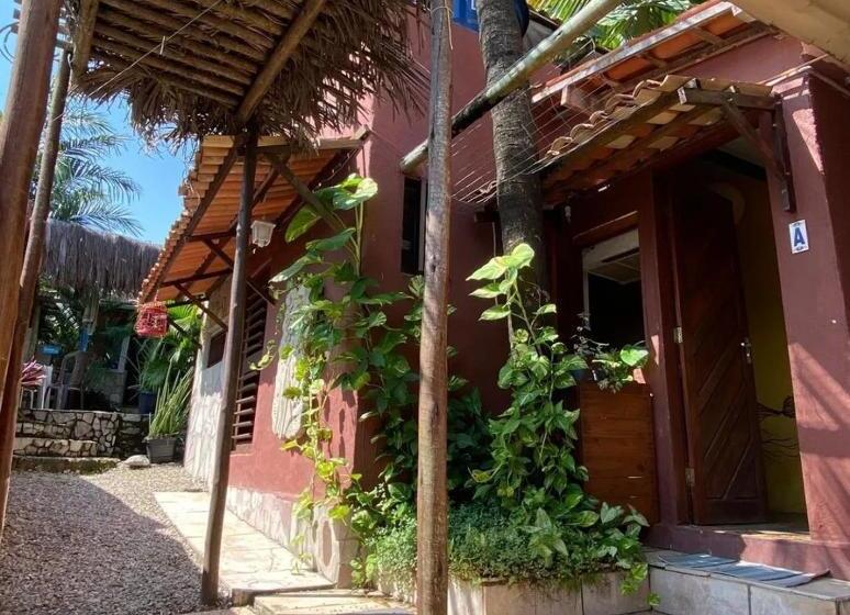 Отель Chalés Dos Mundos