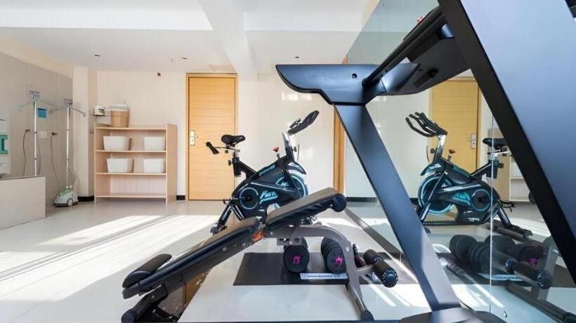 ホテル City Comfort Inn Beiliu Bus Terminal