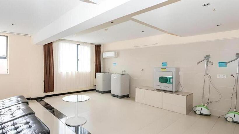 فندق City Comfort Inn Beiliu Bus Terminal