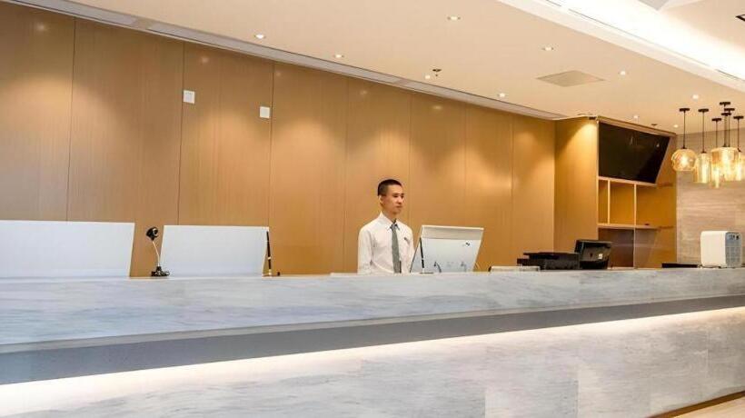 فندق City Comfort Inn Beiliu Bus Terminal