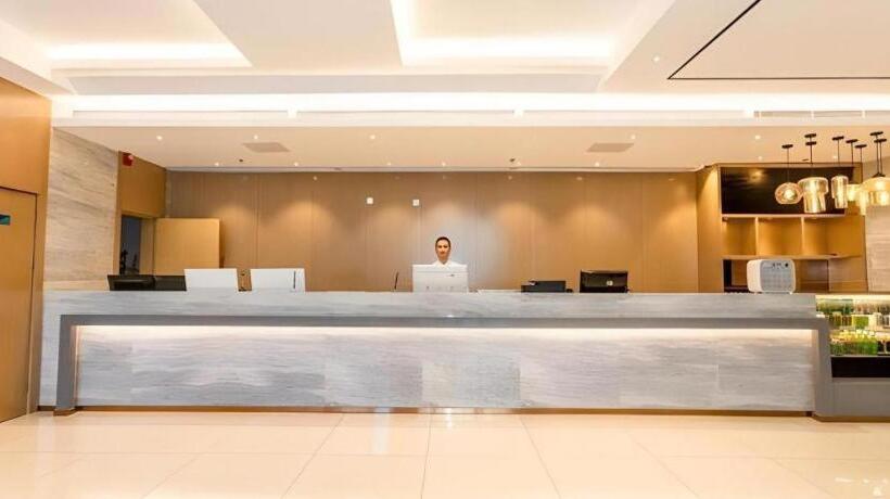 ホテル City Comfort Inn Beiliu Bus Terminal