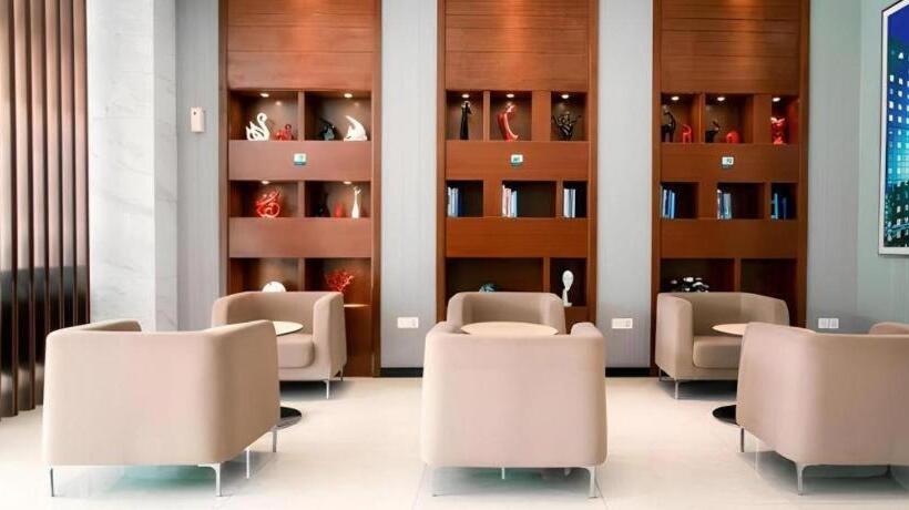 ホテル City Comfort Inn Xianning South Station Wanda